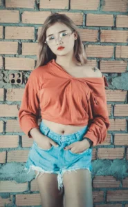 Escorts in DHA Phase 5 Karachi